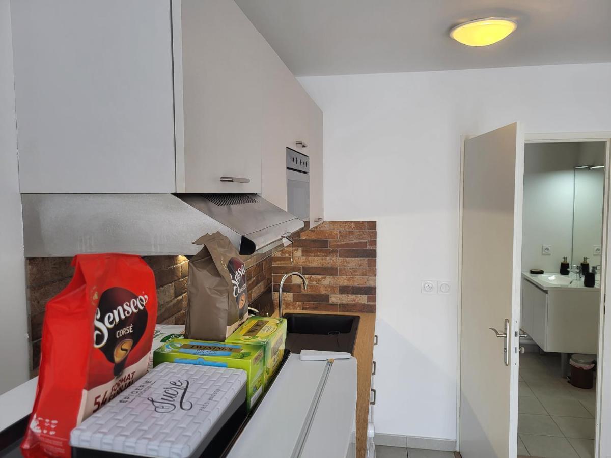 Apartamento Studio Cosy A 5 Minutes De Disneyland Paris Chalifert Exterior foto